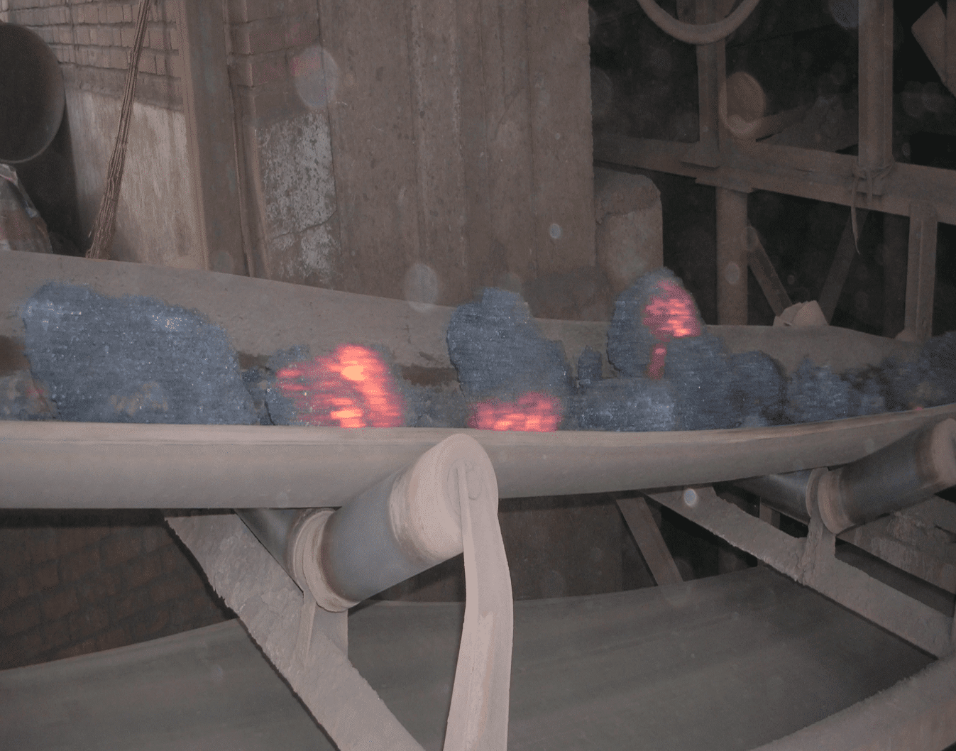 belt conveyor in cement plant